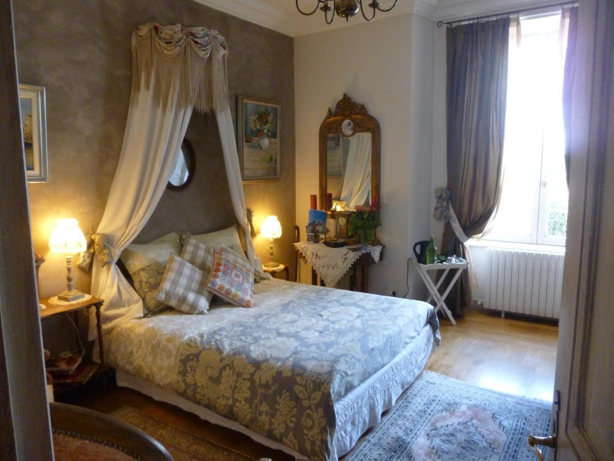 Le Petit Chateau - Tiffauges Proche Puy Dufou Dış mekan fotoğraf