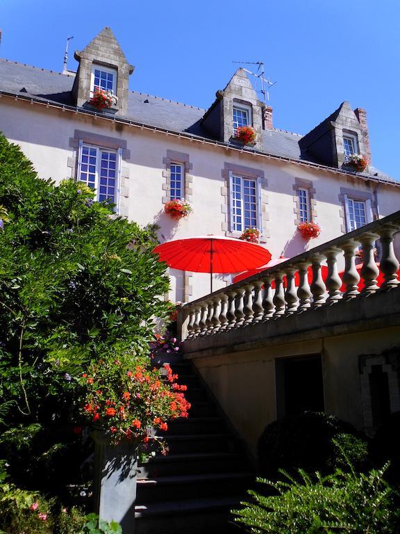Le Petit Chateau - Tiffauges Proche Puy Dufou Dış mekan fotoğraf